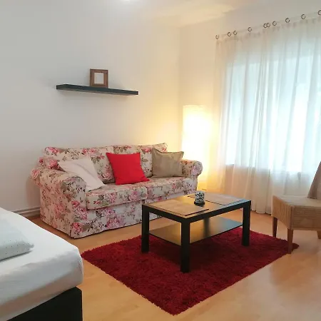 Joe 2 Apartman Διαμέρισμα Kőszeg